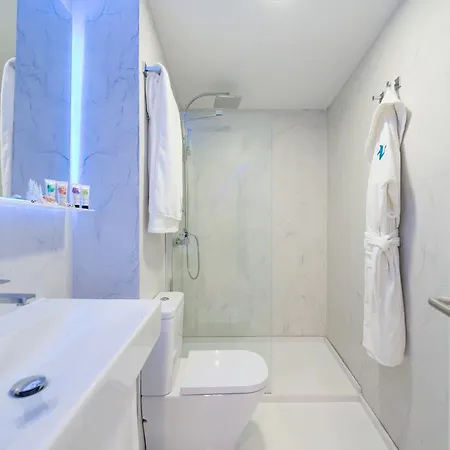 Wavia - Adults Only Otel